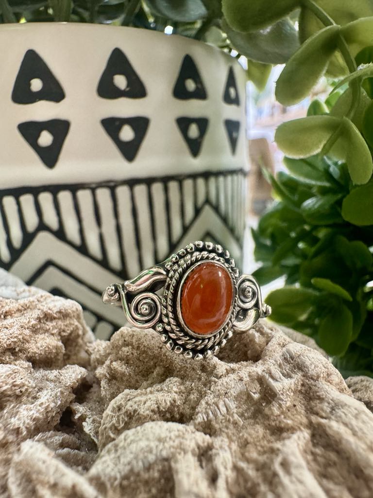 Carnelian sterling silver ring (size 9)