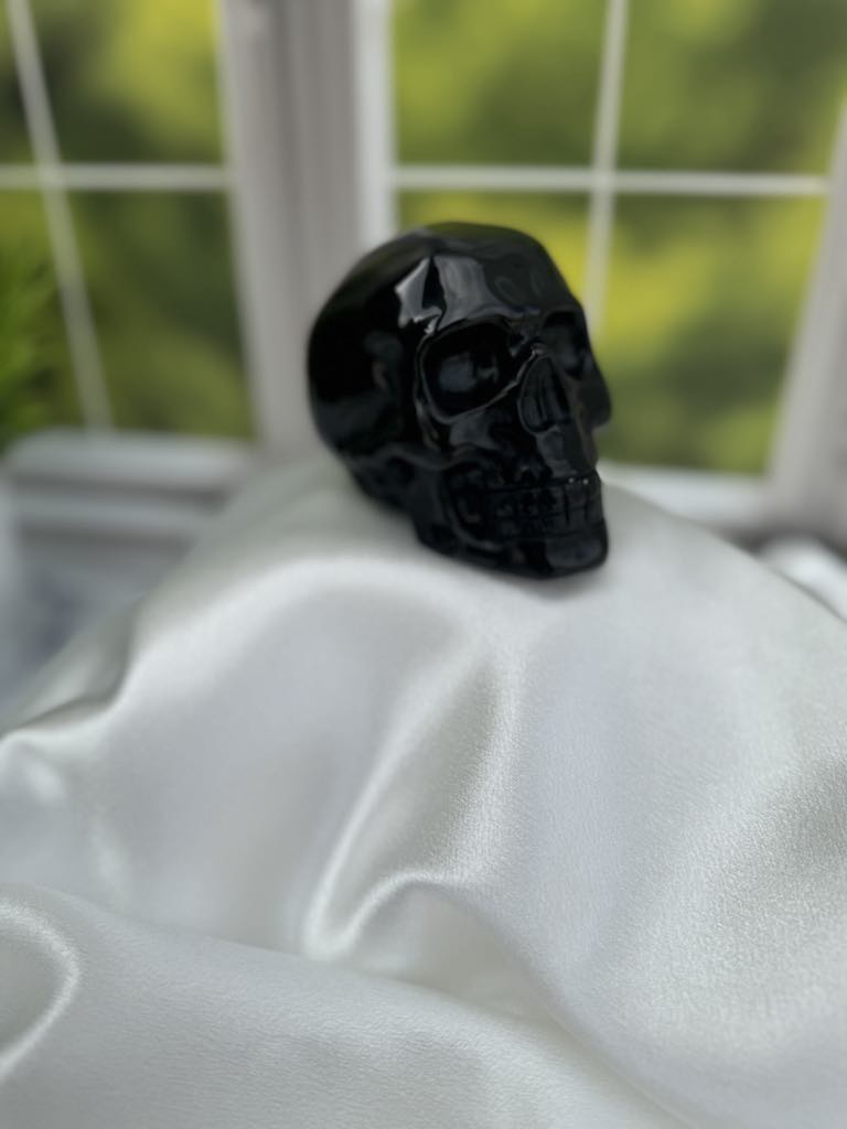 Black Obsidian Skull