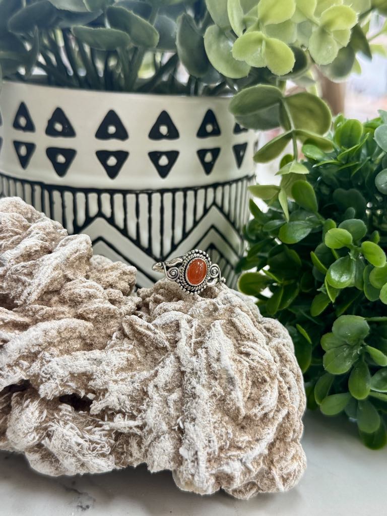 Carnelian sterling silver ring (size 9)