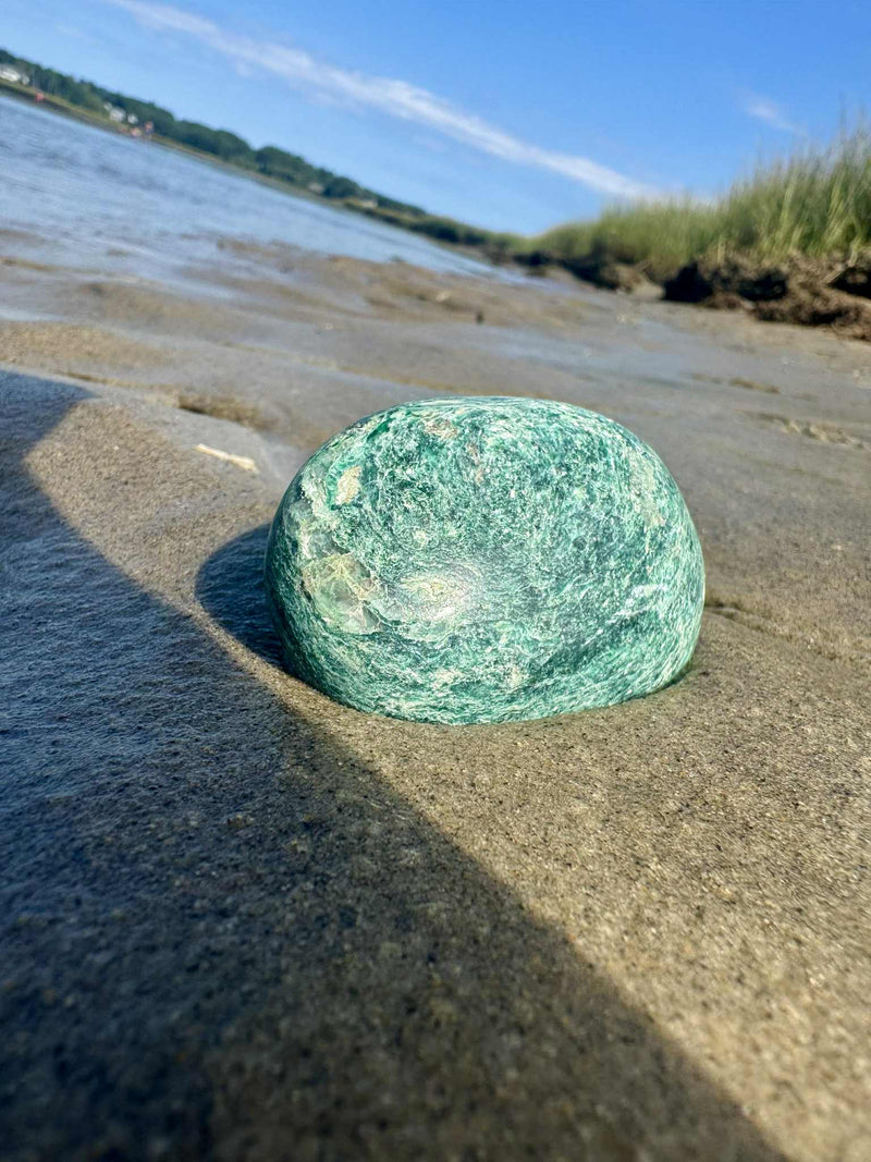 Fuchsite Palm Stone